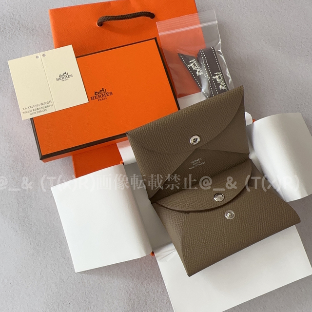 HERMES エルメス　カルヴィデュオ　コンパクト　エトゥープ　新品