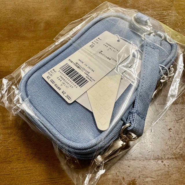 gelato pique(ジェラートピケ)の新品 ジェラートピケ キャリーポーチ ブルー 財布 レディースのファッション小物(ポーチ)の商品写真