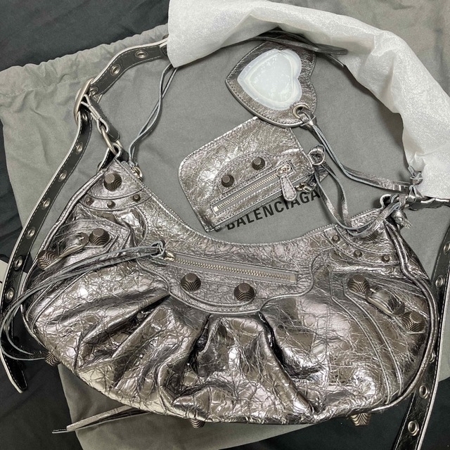 balenciaga le cagole バッグ スモール メタリック シルバー ≪超目玉