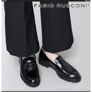 ファビオルスコーニ(FABIO RUSCONI)のファビオルスコーニ ローファー  fabio rusconiエナメル 本革 39(ローファー/革靴)