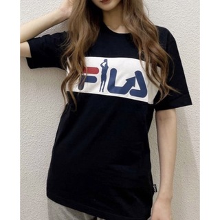 ジェイダ(GYDA)のGYDA×FILA  BIGTシャツ　黒　Fサイズ(Tシャツ(半袖/袖なし))