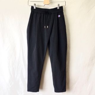 チャンピオン(Champion)の美品 Champion ナイロンパンツ トレーニングウエア ストレッチ スポーツ(カジュアルパンツ)