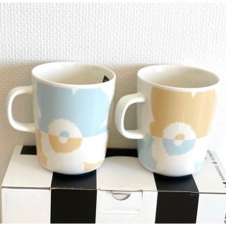 マリメッコ(marimekko)のぼぶちゃんさん専用マリメッコ　70周年マグカップ　ペア(マグカップ)