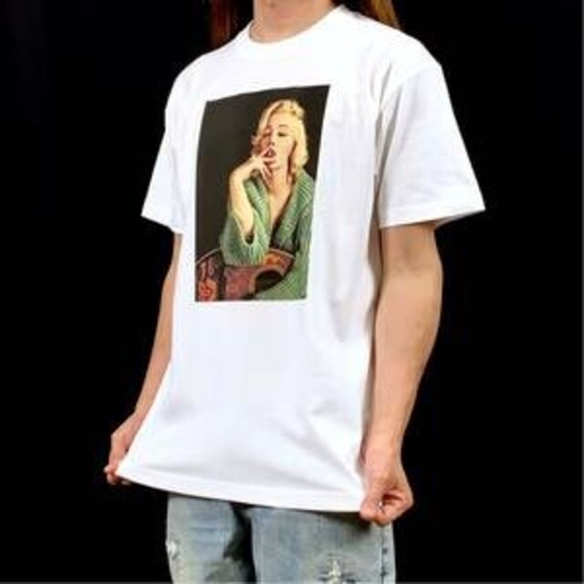 新品 マリリンモンロー セクシー ブロンド ギター タバコ 煙草 Tシャツ