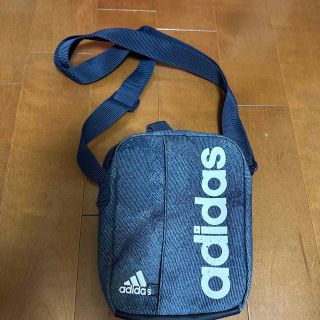 アディダス(adidas)のadidas ポシェット(ショルダーバッグ)