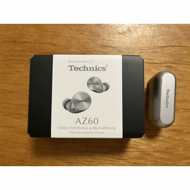 20211015代表カラーTechnics フルワイヤレスイヤホン EAH-AZ60-S