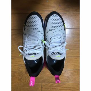 ナイキ(NIKE)のNIKE AIRMAX  270  白(スニーカー)