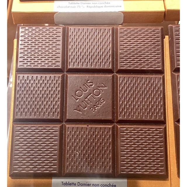 LOUIS VUITTON - ルイヴィトン チョコレート パリ限定の通販 by LOUIS VUITTON - ルイヴィトン チョコレート パリ限定の通販 by