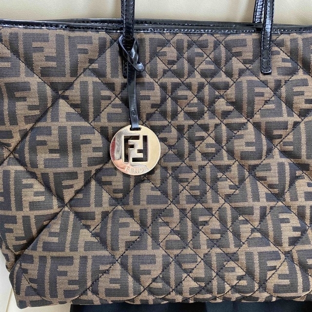 フェンディ トートバッグ ズッカ柄 布袋付-