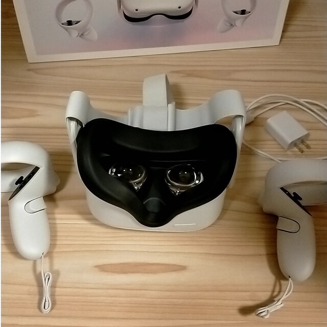 オキュラス クエスト 2  Oculus quest 2   128GB スマホ/家電/カメラのテレビ/映像機器(その他)の商品写真
