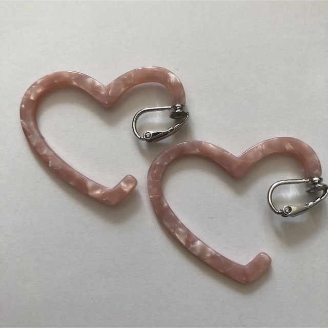 GU(ジーユー)のGU ハート イヤリング レディースのアクセサリー(イヤリング)の商品写真