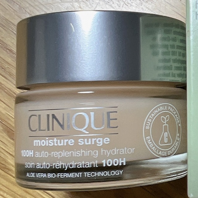 CLINIQUE(クリニーク)の【新品・未開封】クリニーク モイスチャー サージ ジェルクリーム  コスメ/美容のスキンケア/基礎化粧品(保湿ジェル)の商品写真