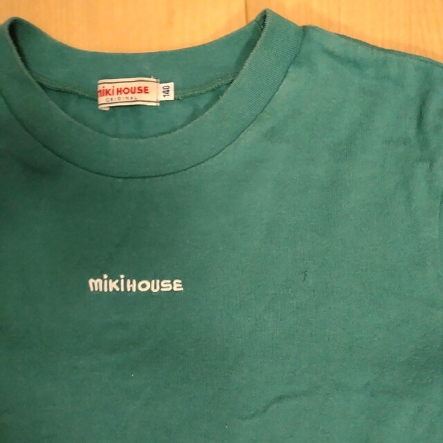 mikihouse(ミキハウス)のミキハウス　半袖Ｔシャツ　緑　140センチ キッズ/ベビー/マタニティのキッズ服女の子用(90cm~)(Tシャツ/カットソー)の商品写真