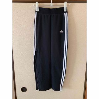 オリジナルス(Originals（adidas）)のadidas Originalsスカート(ロングスカート)