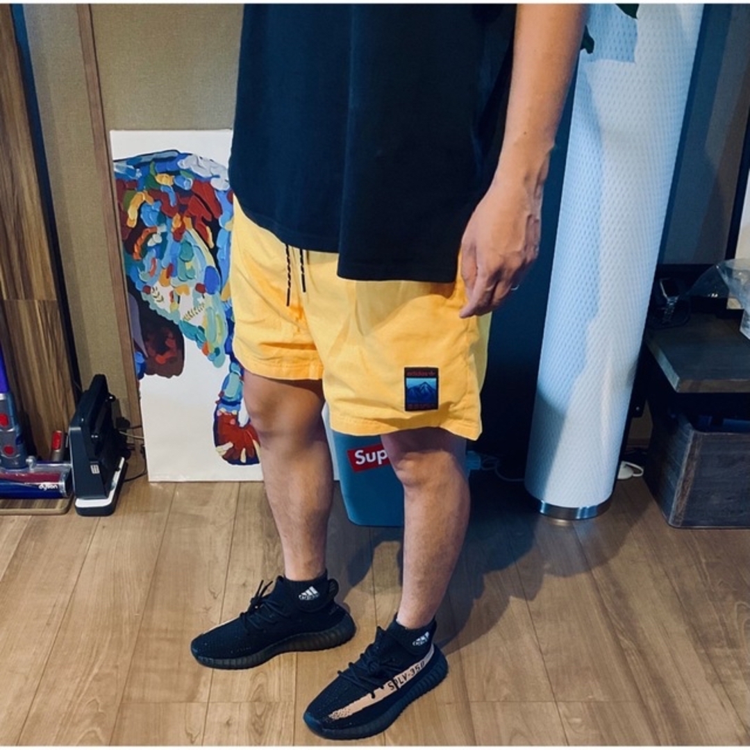 adidas(アディダス)のXLサイズ★イエロー★adidas★ショートパンツ メンズのパンツ(ショートパンツ)の商品写真