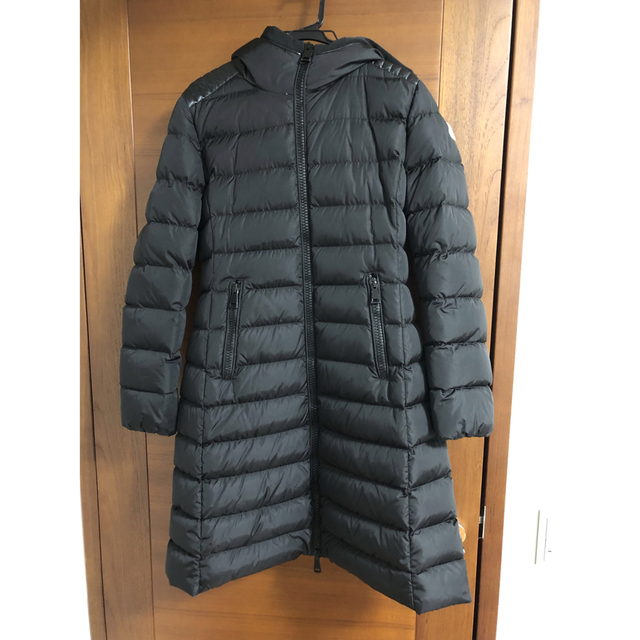 モンクレール　taleve ブラック　3 肩レザー　moncler