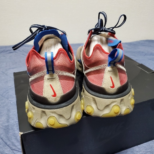 NIKE(ナイキ)のNIKE REACT ELEMENT 87/UNDERCOVER 28.5cm メンズの靴/シューズ(スニーカー)の商品写真