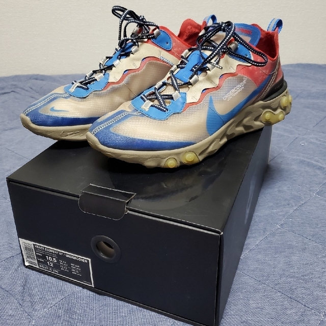 NIKE(ナイキ)のNIKE REACT ELEMENT 87/UNDERCOVER 28.5cm メンズの靴/シューズ(スニーカー)の商品写真