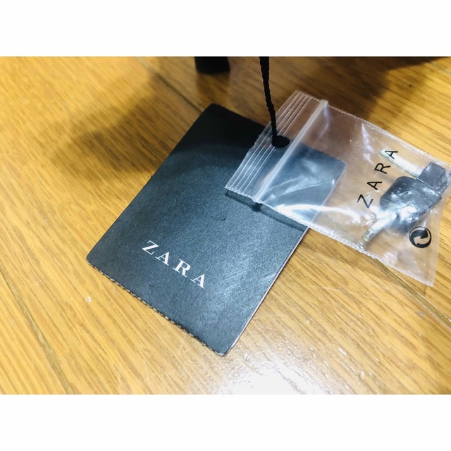 ZARA(ザラ)のZARA  ビーズワーク刺繍ストレッチブーツ レディースの靴/シューズ(ブーツ)の商品写真