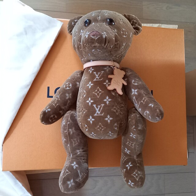 LOUIS VUITTON(ルイヴィトン)のLOUIS VUITTON ルイヴィトン ドゥドゥ・テディベア ぬいぐるみ エンタメ/ホビーのおもちゃ/ぬいぐるみ(ぬいぐるみ)の商品写真