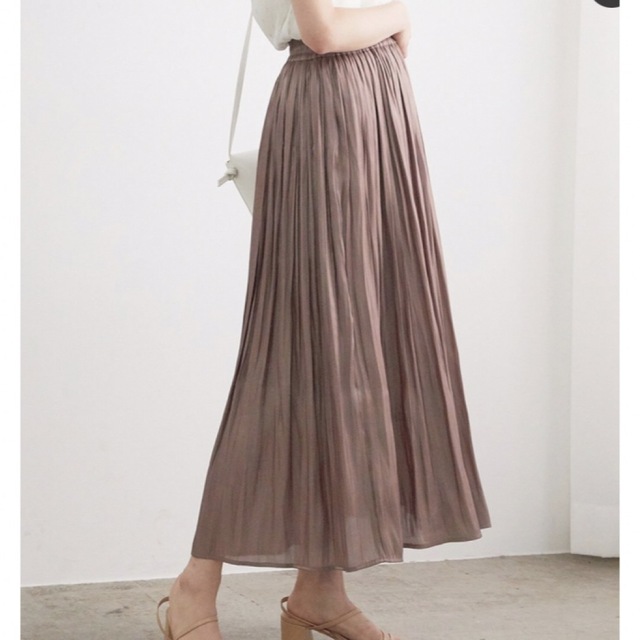 ViS(ヴィス)の【かhana8様専用】 VIS シャイニーロングスカート M レディースのスカート(ロングスカート)の商品写真
