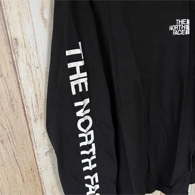 THE NORTH FACE(ザノースフェイス)の【海外限定】TNF ロンT  ブラック US/M 日本サイズL メンズのトップス(Tシャツ/カットソー(七分/長袖))の商品写真