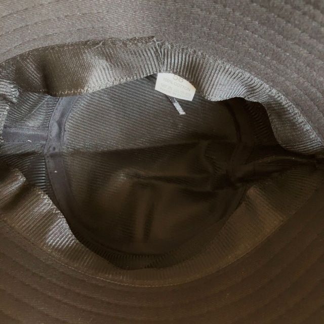 バケットハット　ブラック　綿　韓国　帽子　メンズ　レディース　UVカット メンズの帽子(ハット)の商品写真
