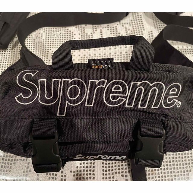 新品! supreme ウエストバッグ 黒 ボックスロゴ