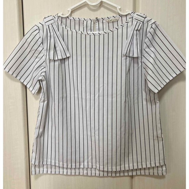 AuieF(アウィーエフ)の肩リボン♡ストライプシャツ♡ レディースのトップス(シャツ/ブラウス(半袖/袖なし))の商品写真