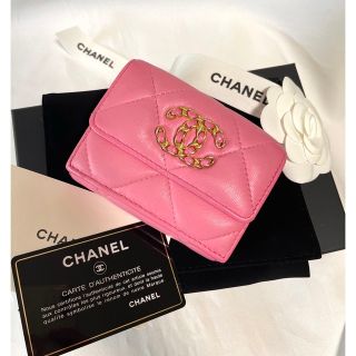 シャネル(CHANEL)の【ERIKA様専用です】CHANEL  ディズヌフ　三つ折り財布　財布(財布)