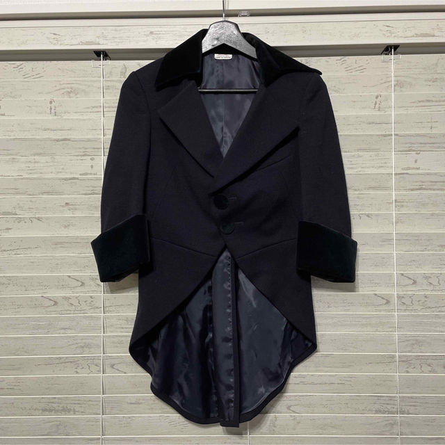 新しいコレクション COMMEdesGARCONS COMME NOIR 燕尾ジャケット