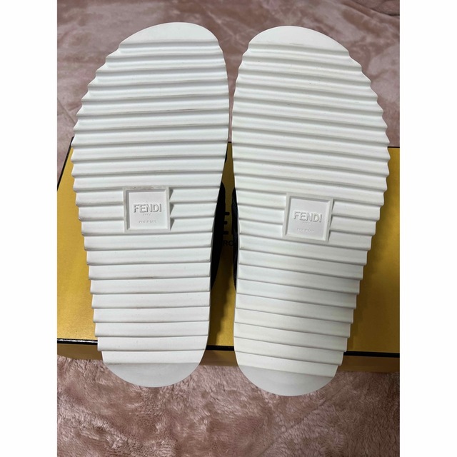 新品未使用◆FENDI◆フェンディ◆サンダル◆スライド◆26CM 新品未使用◆FENDI◆フェンディ◆サンダル◆スライド◆26CM