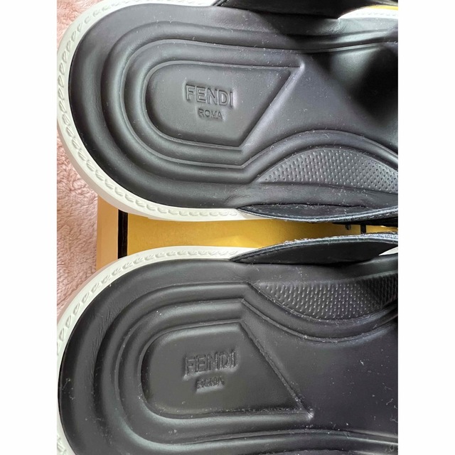 FENDI(フェンディ)の新品未使用◆ＦＥＮＤＩ◆フェンディ◆サンダル◆スライド◆２６ＣＭ メンズの靴/シューズ(サンダル)の商品写真