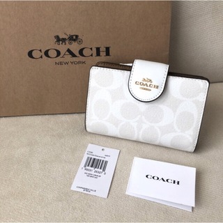 コーチ(COACH)の新品 COACH コーチ 二つ折り財布 チョーク／グレイシャーホワイト(財布)
