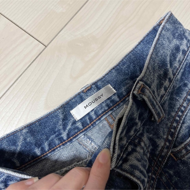 moussy(マウジー)の美品　moussy マウジー　HW YOKE CHEMICAL TAPERED レディースのパンツ(デニム/ジーンズ)の商品写真