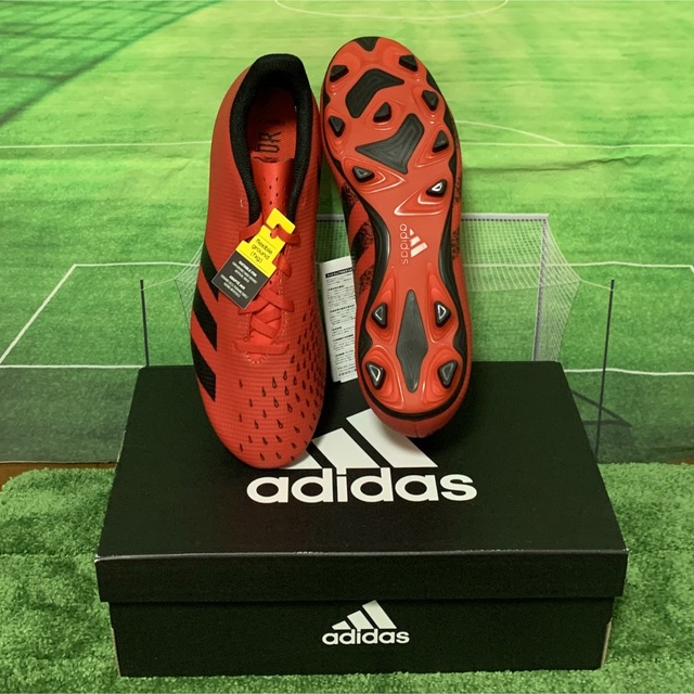 adidas(アディダス)の⭐️新品未使用⭐ADIDAS アディダス　サッカー　スパイク スポーツ/アウトドアのサッカー/フットサル(シューズ)の商品写真