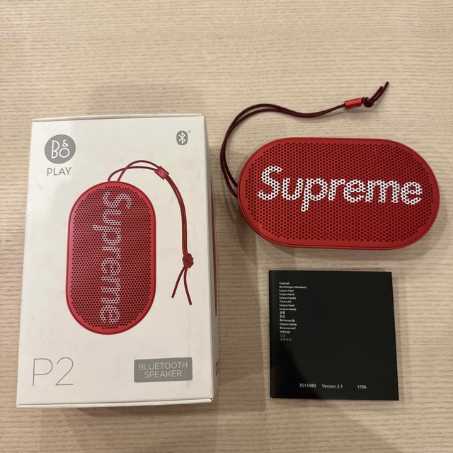 Supreme®/B&O PLAY P2 Wireless Speaker 【予約販売】本 vivacf.net