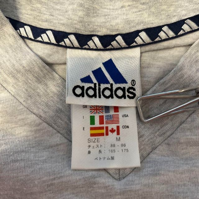 adidas  90s  半袖Tシャツ　刺繍ロゴ　グレー　L タグはないです