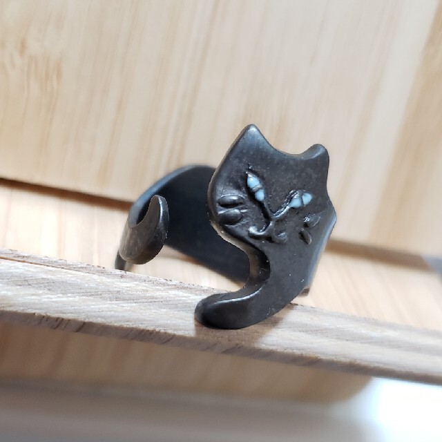 KAZA(カザ)のクロネコ 黒ねこ くろねこ リング 指輪 値下げ レディースのアクセサリー(リング(指輪))の商品写真