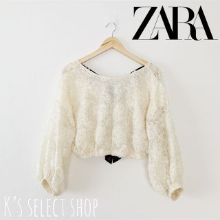 ザラ(ZARA)の美品【ZARA】クロップド丈 バックリボン花レーストップス S(カットソー(長袖/七分))