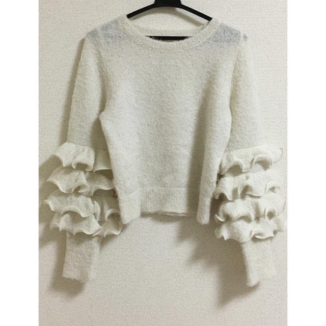 Lily Brown リリーブラウン 袖フリルニットプルオーバー バービーコラボの通販 By Ruka S Shop リリーブラウンならラクマ Lily Brown リリーブラウン 袖フリルニットプルオーバー バービーコラボの通販 By Ruka S Shop リリーブラウンならラクマ