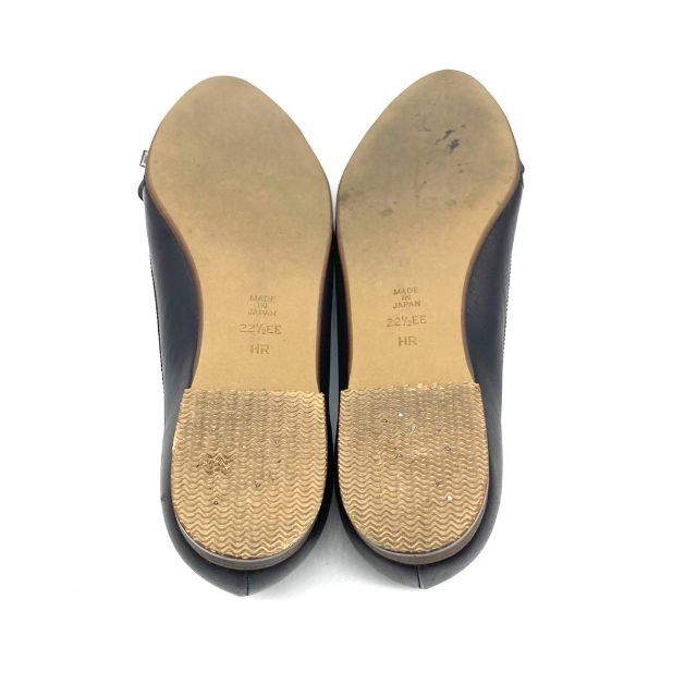 DIANA(ダイアナ)の✨極美品✨ダイアナ 22.5cm レザー エナメル ブラック リボン レディースの靴/シューズ(ハイヒール/パンプス)の商品写真
