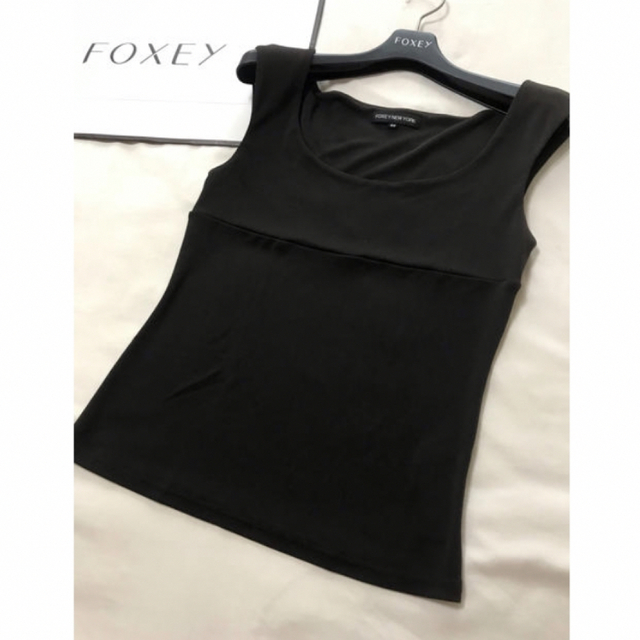 美品　foxey new york タンクトップ　カットソー  フォクシー