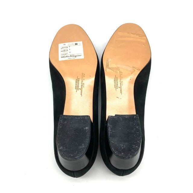 ✨️新品未使用✨️ FERRAGAMO 23cm ヴァラリボン ヌバック 黒 6