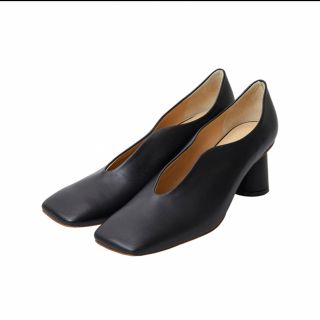 CLANE - CLANE クラネ WAVE SQUARE PUMPS パンプスの通販 by es's shop ...