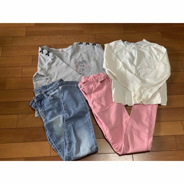 GAP(ギャップ)の女の子まとめ売り140 キッズ/ベビー/マタニティのキッズ服女の子用(90cm~)(パンツ/スパッツ)の商品写真