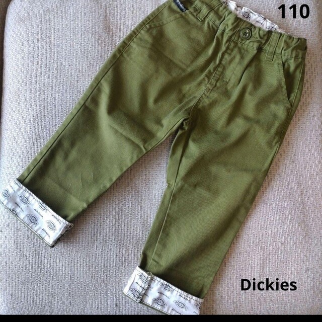 Dickies(ディッキーズ)のディッキーズ　カーキ　パンツ　110サイズ キッズ/ベビー/マタニティのキッズ服男の子用(90cm~)(パンツ/スパッツ)の商品写真