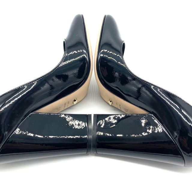 Sergio Rossi(セルジオロッシ)の✨極美品✨セルジオロッシ 21.5cm エナメル ブラック チャンキーヒール レディースの靴/シューズ(ハイヒール/パンプス)の商品写真