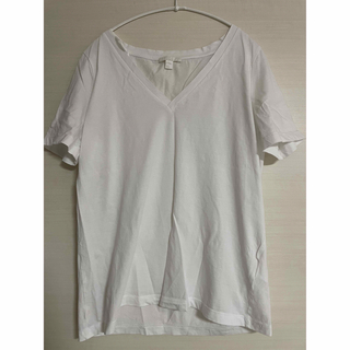 コス(COS)のCOS コス　2枚　未使用　Vネック　Tシャツ(Tシャツ(半袖/袖なし))
