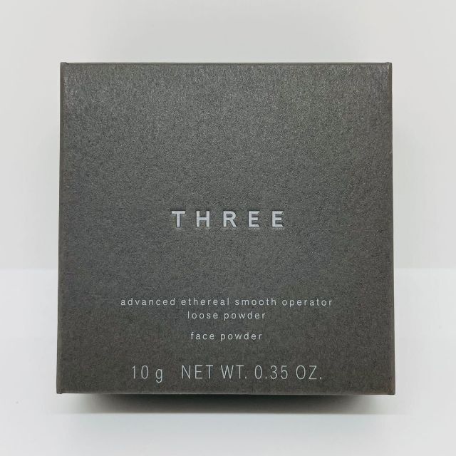 THREE(スリー)のTHREE アドバンスドエシリアルスムースオペレーター ルースパウダー 01 コスメ/美容のベースメイク/化粧品(フェイスカラー)の商品写真